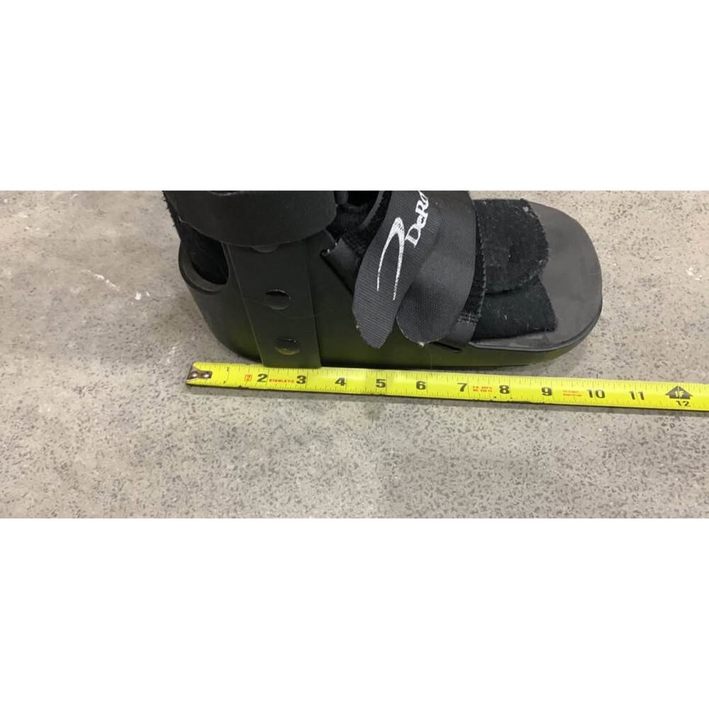 Medium Walking Boot - Picture 2 of 3